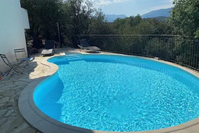 Image de Magnifique Vue Mer Et Montagne Avec Piscine CHAUFFÉE