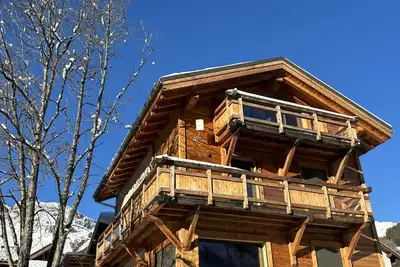 Image de Nouveauté Au pied des pistes