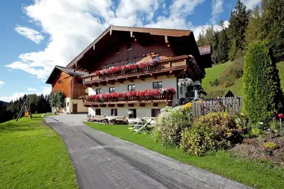 Image de Appartement confortable près du domaine skiable