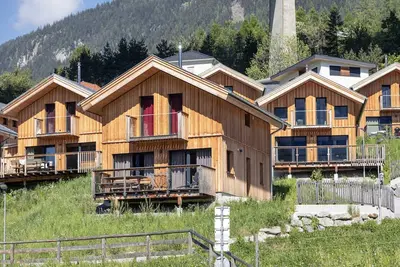 Image de Chalet près des mécaniques avec balcon et sauna