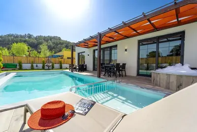 Image de Modern Design 2 Bedroom Private villa Located in Fethiye \/ Seydikemer