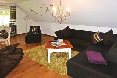 Image de Appartement près de Jade Bay avec jardin