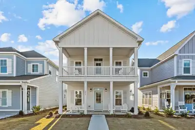 Image de Vitamin Sea- Home in Beau Coast Community in Beaufort, Nc