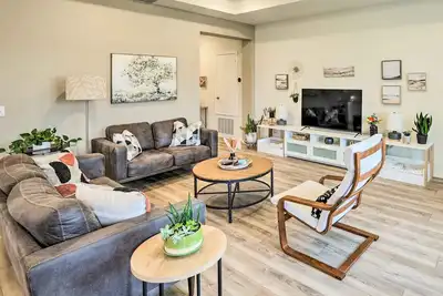 Image de Sleek Fort Worth Home w/ Patio - Pets Welcome!