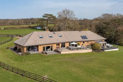Image de 7 chambres à coucher à Llangoedmor near Cardigan