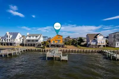 Image de Obx soundfront, private pier, 5 min to beach, easy to kayak & paddleboard