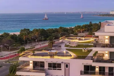 Image de Relax with Ocean Views & Breathtaking Seaside Condo at O Condo 24 by Bocobay