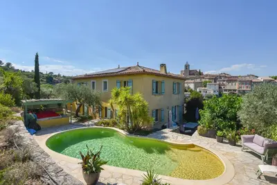 Image de Villa à proximité du pittoresque Flayosc