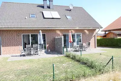 Image de Ferienhaus für 14 Gäste mit 160m² in Zierow