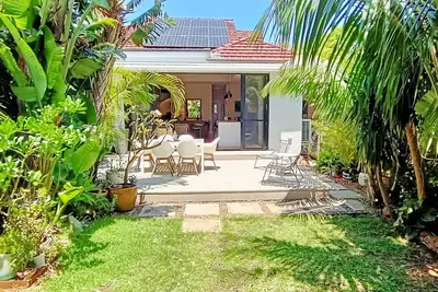 Image de Sophisticated Bondi Beach House - 3 Bedrooms + Parking
