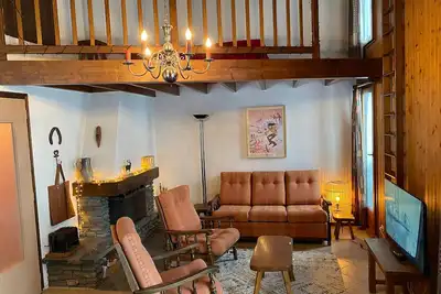 Image de Appartement T3 cosy avec balcon, proche pistes de ski, parking, cheminée et Wifi - La Clusaz