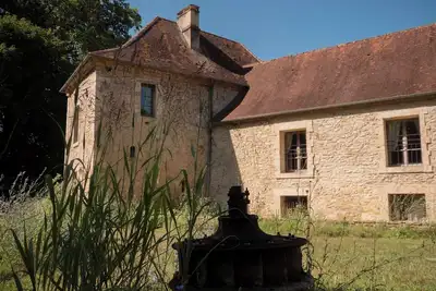 Image de \"L'Atelier De Francine\" + \"La Chapelle Aux Roses\"