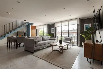 Image de w* | Charming 2br Duplex in Roma Norte