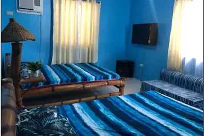 Image de Suite, Kubo, and Bonus Rm 10-min walk to popular, warm-water, Matabungkay Beach!