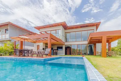 Image de Pf47 High Standard House 5 Suites - Praia do Forte