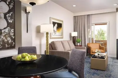 Image de Resort in phenomenal Scottsdale near Barrett Jackson 2025 Auction