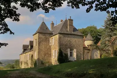 Image de Château confortable avec piscine en incrustation