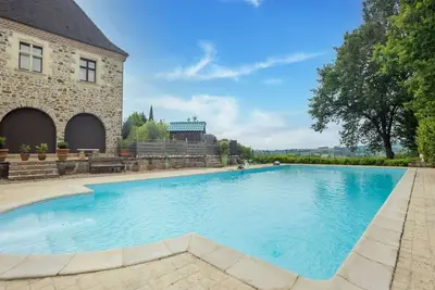 Image de Maison de vacances animée avec piscine privée