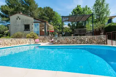 Image de Villa moderne à Mougins avec piscine privée