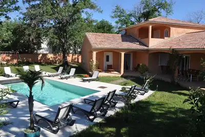 Image de Villa spacieuse avec piscine à Moriani-Plage