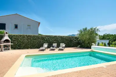 Image de Maison à Le Plan-de-la-Tour avec Piscine