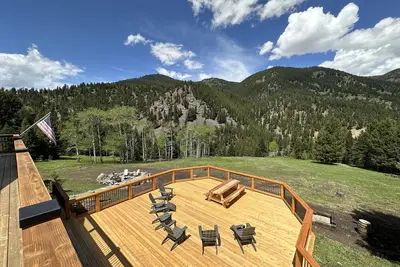 Image de Mountain Retreat Overlooking The Gallatin River