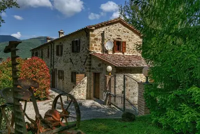 Image de Cottage en Ombrie avec vue sur le lac