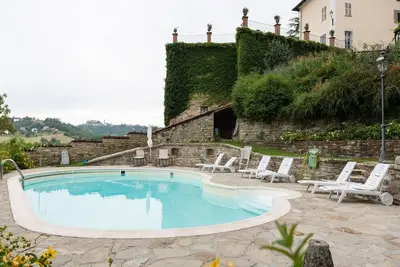 Image de Demeure rustique à Ovada avec piscine