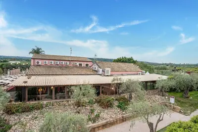 Image de Maison de vacances à Carlentini avec piscine