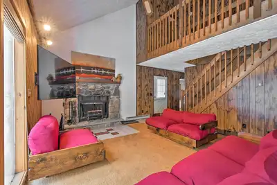 Image de Cozy Lake Ariel Home w/ Community Amenities!