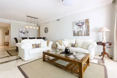 Image de San Pedro beachside - luxury apartment