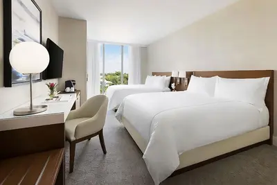 Image de Grand Deluxe 2br Suite With Balcony at The Altair Hotel Bay Harbor Miami, Pool!