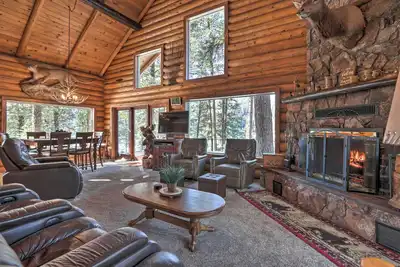 Image de Cascade Cabin w\/ Mountain View & River Access