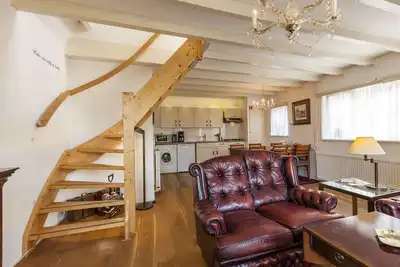 Image de Maison de vacances ensoleillée près de la mer