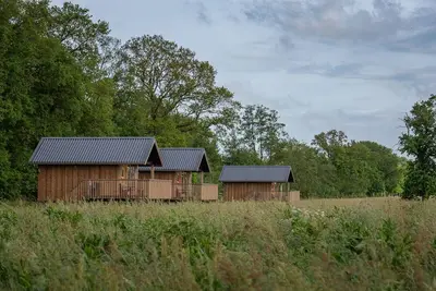 Image de Lodges composites avec espace partagé à Drenthe