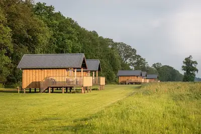 Image de Lodges composites avec espace partagé à Drenthe