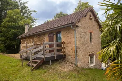 Image de Entrepôt avec piscine près de Monpazier
