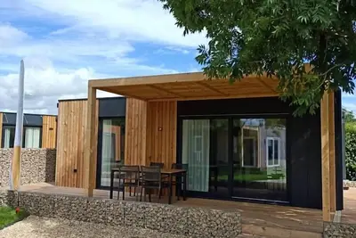 Image de Beau chalet avec lave-vaisselle, Maastricht