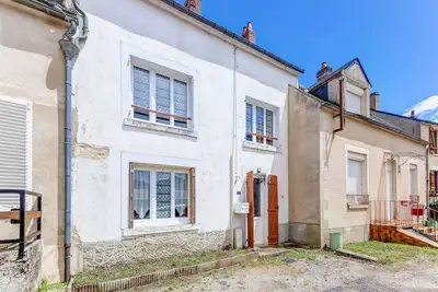 Image de Maison Ă Brinon avec terrasse couverte