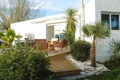 Image de Villa haut de gamme avec piscine intérieure