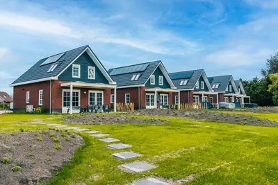 Image de Villa sur l'eau durable avec sauna