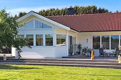 Image de Maison de vacances pour 6 a STORAHĂ–GA-By Traum