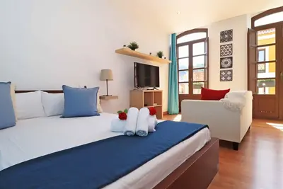 Image de Studio Central, Authentique et Lumineux à Málaga, Près des Sites Historiques