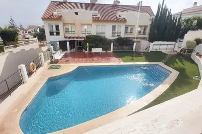 Image de Appartement à Torremolinos avec piscine, climatisation et WiFi