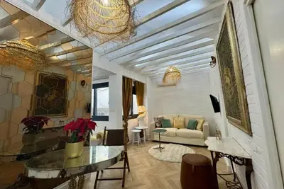 Image de Charmant appartement 1 chambre rénové avec Wi-Fi au cœur de Malaga