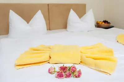 Image de Dreibettzimmer 2 - Hotel Willmersdorfer Hof S