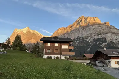 Image de Great Views, Great Location, modern & cozy Apartment (renovated 2022)