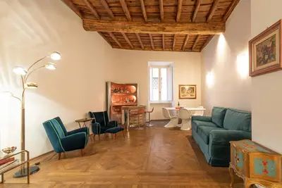 Image de Chic and Style in Historical Via Giulia