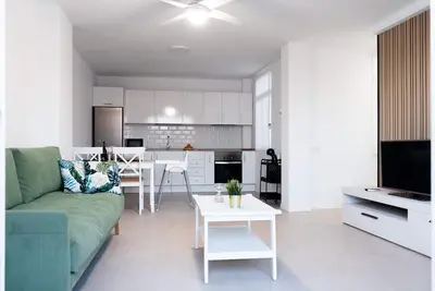 Image de HomeForGuest Penthouse Martina avec terrasse Ă Los Cristianos