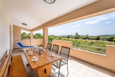 Superbe appartement de 2 chambres à.